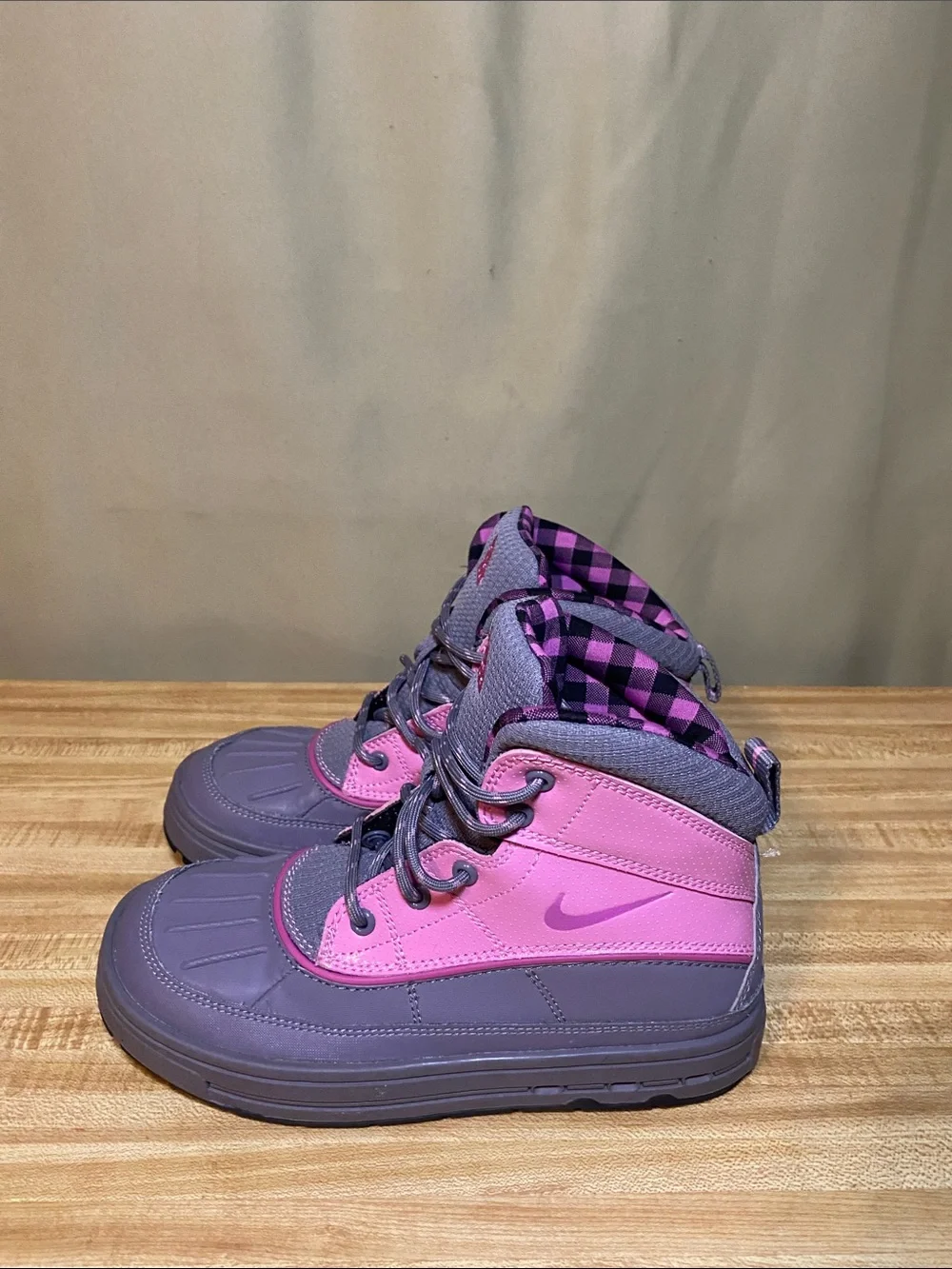 Nike ACG Woodside II High Pink Shell Purple Duck Boots 2.5Y